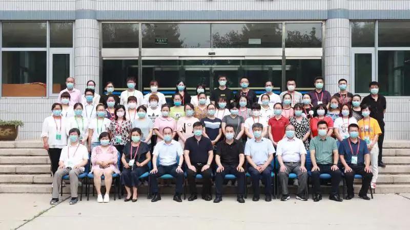 藏象学校儿童中医外治技术：脏腑点穴疗法开班仪式在京顺利举行